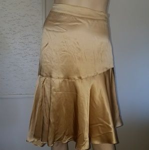 NWOT - 100% Silk skirt